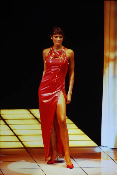 versace helena christensen